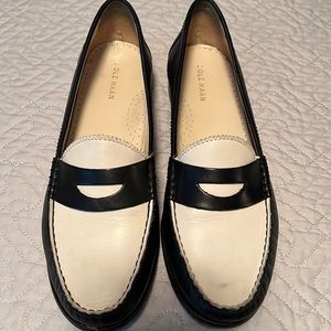 Cole Haan Size 8 Loafer